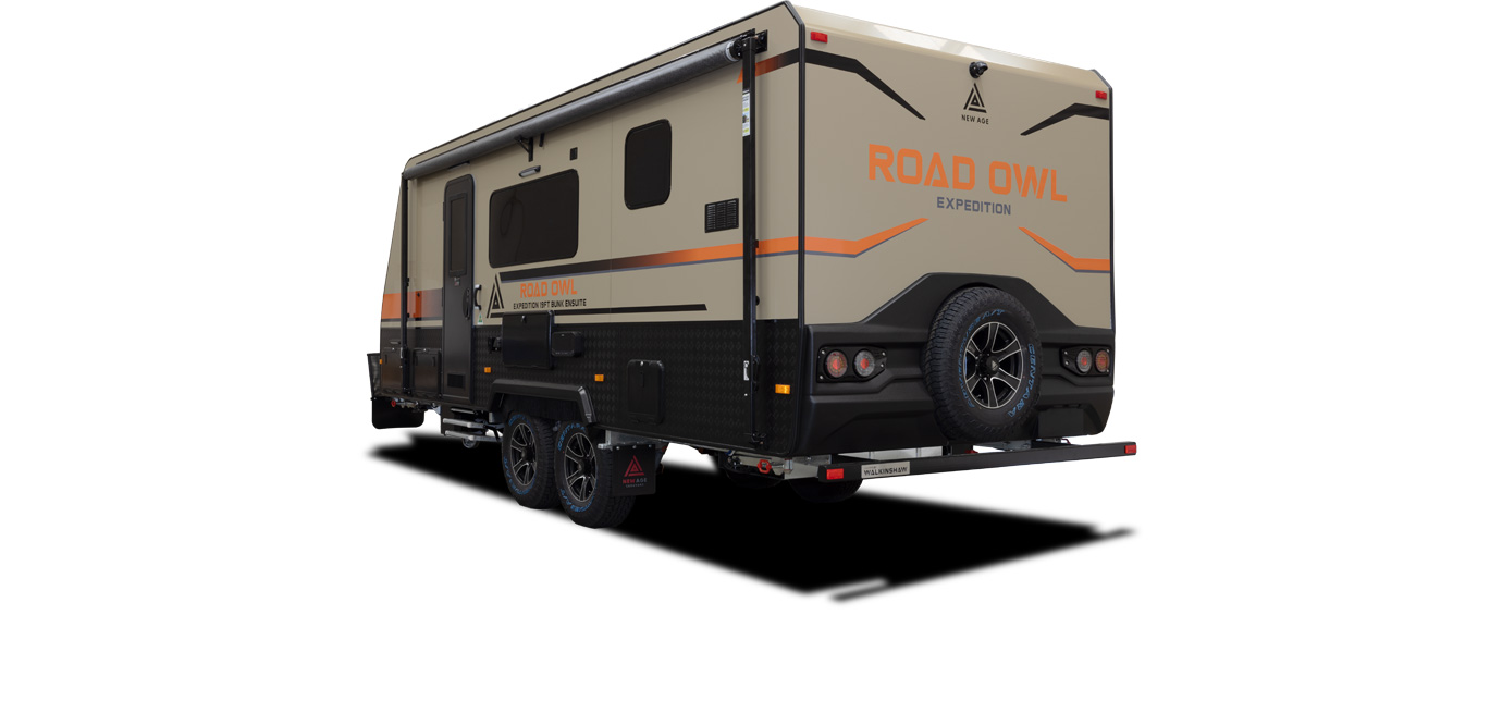 Road Owl 19 Ft Expedition Rear 3/4